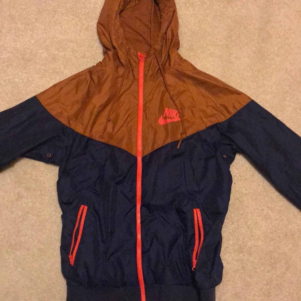 Nike windbreaker